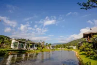 The White House Boutique Chiangrai Hotels in Mueang Chiang Rai District