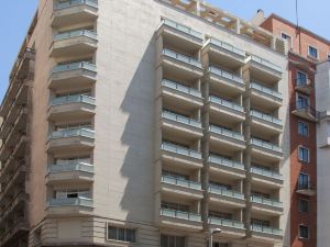 馬德里西班牙廣場飯店 - 美利亞飯店集團管理