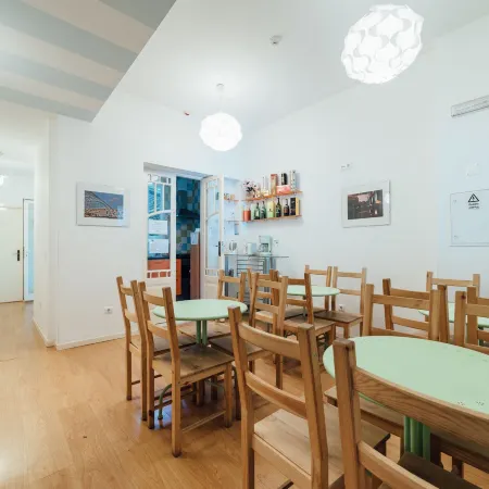 SwissPorto Guest House