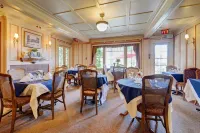 The Latch Inn Hotels in Sidney