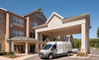 Country Inn & Suites by Radisson, Madison Southwest, WI