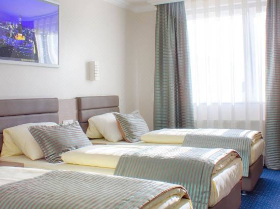 St Joseph Hotel Hamburg Reeperbahn St Pauli Kiez Reviews For 3 Star Hotels In Hamburg Trip Com