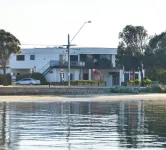 Heyfield Motel and Apartments Hotels near The Griffiths Sea Shell Museum and Marine Display