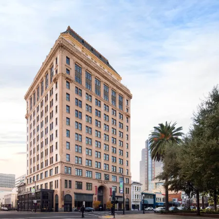 The Citizen Hotel, Autograph Collection Отели рядом с достопримечательностью «Капитол Парк»