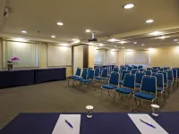 Transamerica Executive Bela Cintra (Paulista) Отели рядом с достопримечательностью «Серкейра-Сезар»