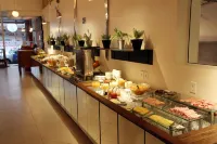 Hotel Curi Executive - 朝食