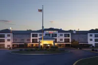 كانتري إن آند سويتس باي راديسون، كولومبوس ادينبر فنادق في كولومبوس