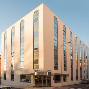 Exe Salamanca Отели рядом с достопримечательностью «Сан-Эстебан»