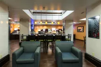 Holiday Inn Express & Suites Hinesville East - Fort Stewart Hôtels à : Hinesville