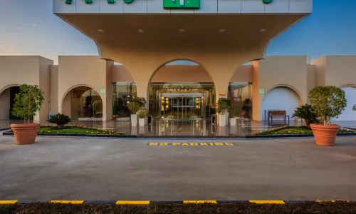 Holiday Inn Yanbu