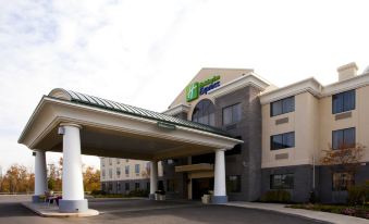 Holiday Inn Express Syracuse Airport