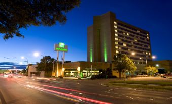 Holiday Inn Winnipeg-South