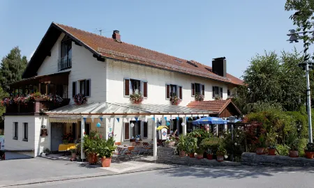 Zum Grüß Gott Pension Отели в г. Хауценберг