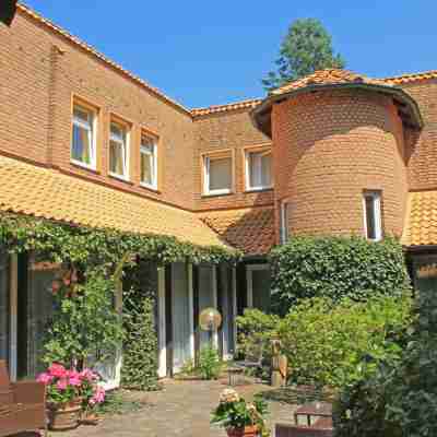 Hotel Kreuzer Hotel Exterior