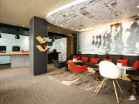 Ibis Cannes Centre Hotels in Канни