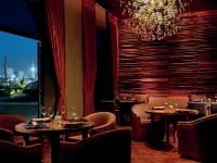 The Ritz-Carlton Abu Dhabi, Grand Canal Hoteles cerca de Complejo de Ministerios