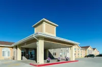 Quality Inn Alliance Hotels near Alliance Knight Museum