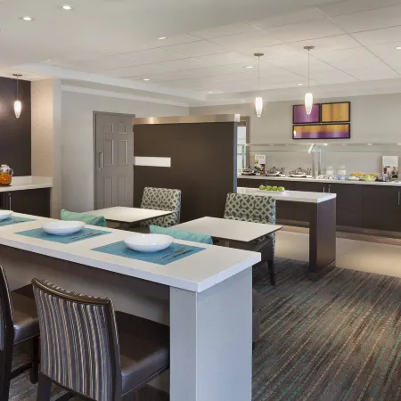 Cambridge Suites Mississauga