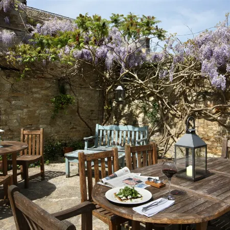 Burford House BH