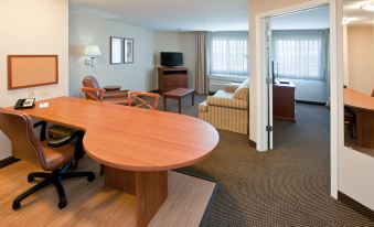 Candlewood Suites Lafayette