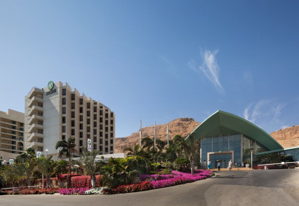 Oasis Dead Sea Hotel Over view