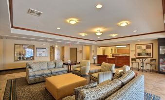 Candlewood Suites Milwaukee Airport-Oak Creek