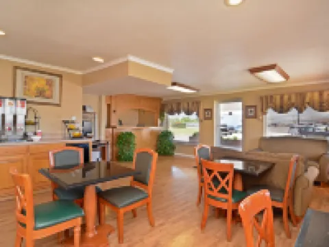 Americas Best Value Inn Crosstimbers Hotels in Stephenville