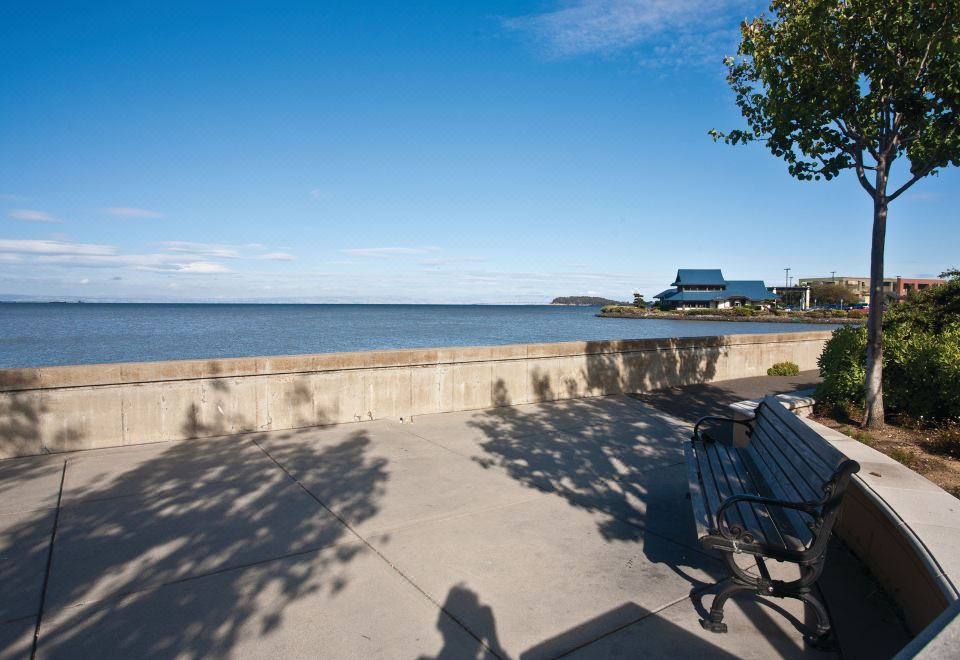 베이 랜딩 호텔 테라스