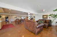 Americas Best Value Inn and Suites Ada