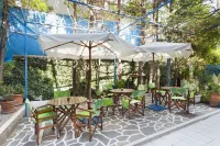 Daphne's Club Hotel Apartments Hotels in Dimos Xylokastro-Evrostina