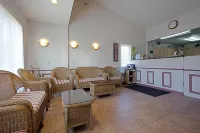 Moonlight Inn Hotels in Brunswick