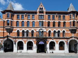 Hotel Isaacs Cork City