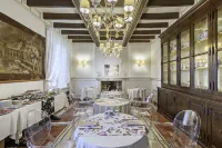 Borgo il Mezzanino Hôtels à : Puegnago sul Garda