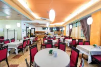 West Point Airport Hotel - Bữa sáng