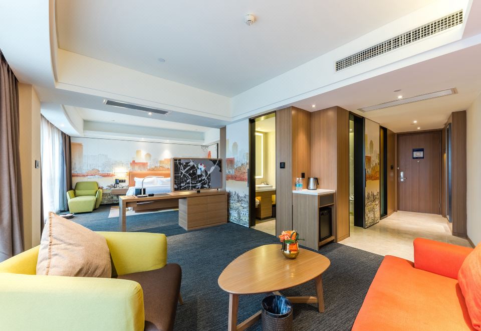 4. 햄튼 바이 힐튼..