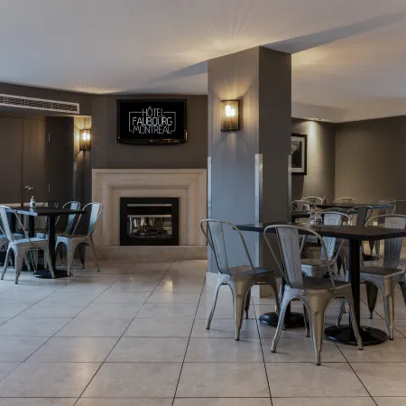 Hotel Faubourg Montreal Centre-Ville Downtown