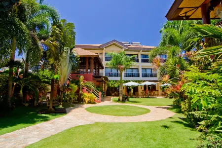 Boracay Tropics Resort Hotel