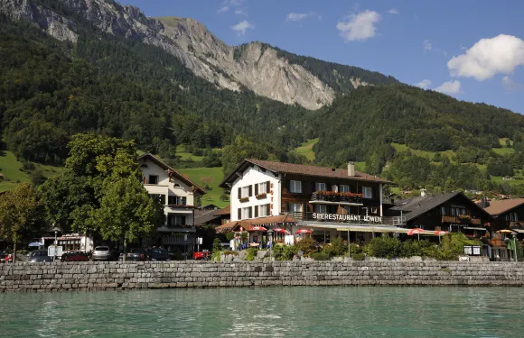 布里恩茨艾伯裏酒店