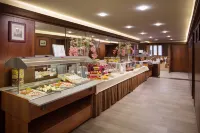 Benczur Hotel - breakfast