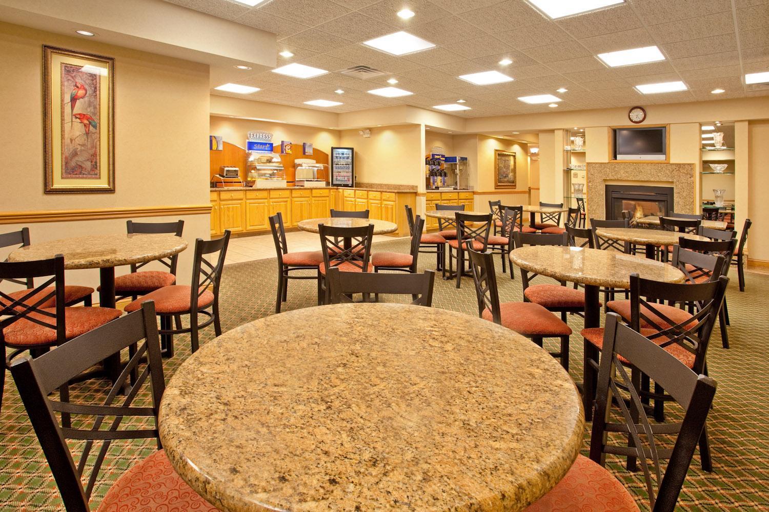 Holiday Inn Express Hotel & Suites Elkhart-South, an Ihg Hotel