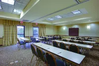 La Quinta Inn & Suites by Wyndham Newark - Elkton