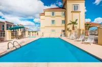 Spark by Hilton Kingsland Hotels in Kingsland