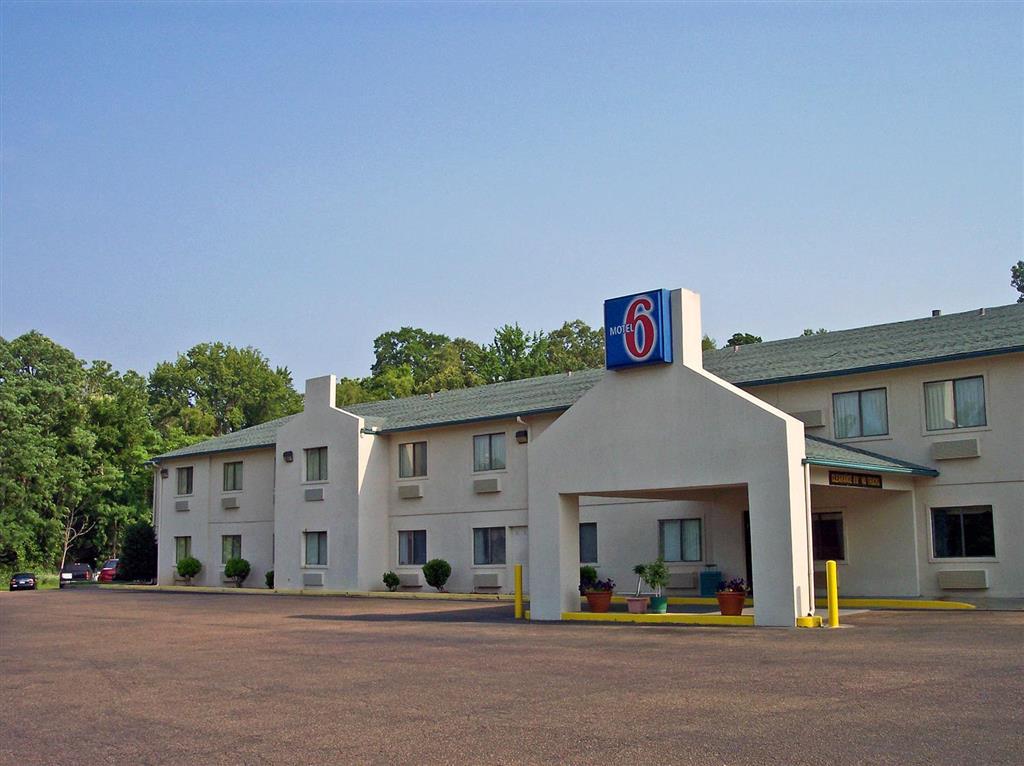 Super 8 by Wyndham Vicksburg