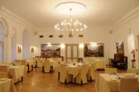 St.Olav Hotel - Airport Shuttle