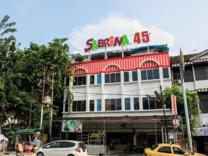 Sabrina Wisma 45