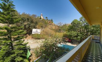 Shri Ganesh Hotel - Housity