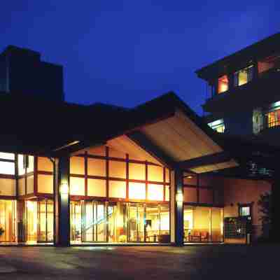 裡湯昔話 雄山荘 Hotel Exterior