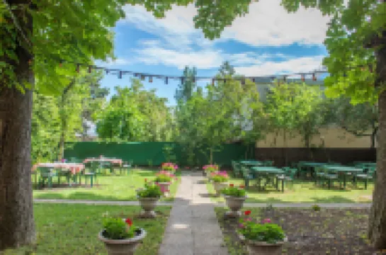 Garten- Und Kunsthotel Gabriel City