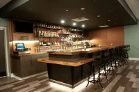 Crowne Plaza Suites PITTSBURGH SOUTH by IHG - bar