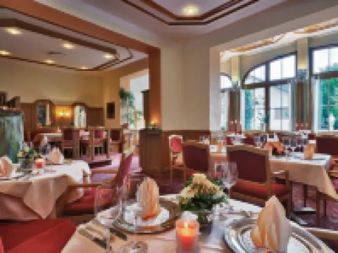 Hotel Kurhaus Ochs Betriebs KG Hotels in Schmitten